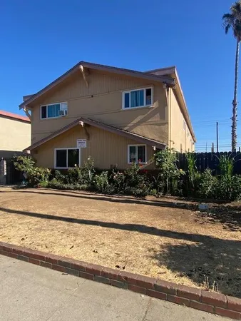 $950,000 | 427 Locust Street, Lodi, CA 95240