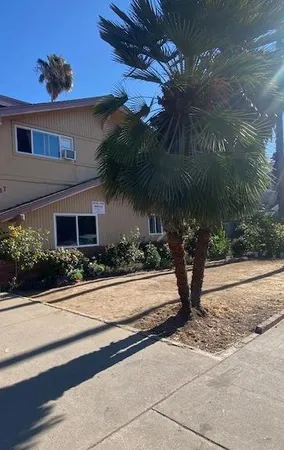 $950,000 | 427 Locust Street, Lodi, CA 95240