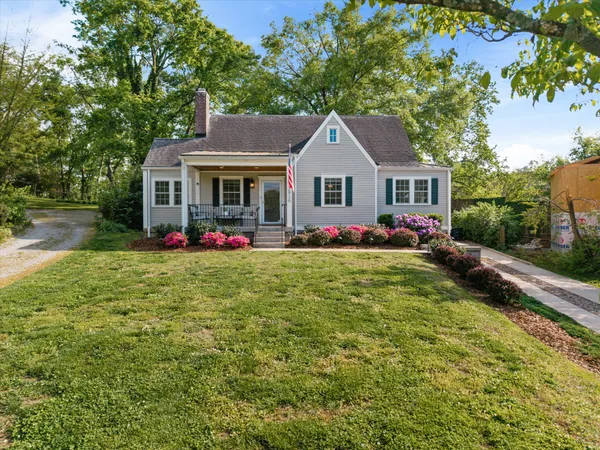 $895,000 | 2926 Primrose Circle, Nashville, TN 37212