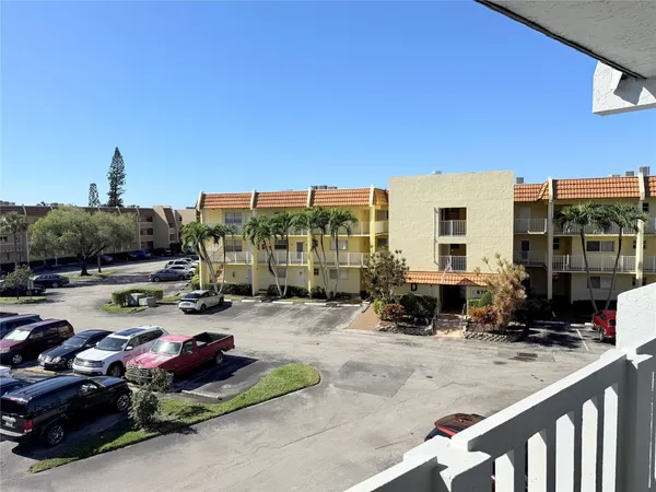 $117,500 | 6650 Royal Palm Boulevard, Unit 311C, Pompano Beach, FL 33063