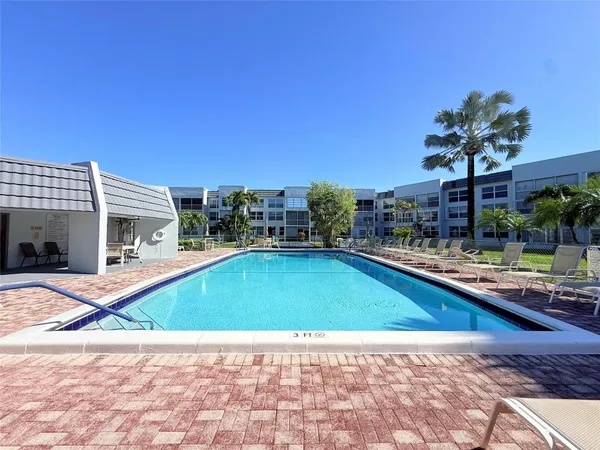 $117,500 | 6650 Royal Palm Boulevard, Unit 311C, Pompano Beach, FL 33063