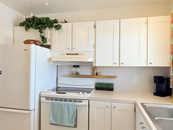 $117,500 | 6650 Royal Palm Boulevard, Unit 311C, Pompano Beach, FL 33063