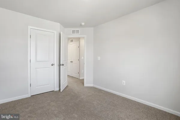 $1,950 | 137 Kinkade Court, Martinsburg, WV 25403