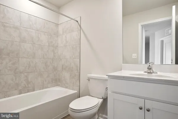 $1,950 | 137 Kinkade Court, Martinsburg, WV 25403