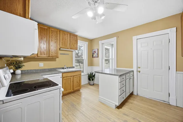 $289,999 | 901 3rd Street North, Fargo, ND 58102