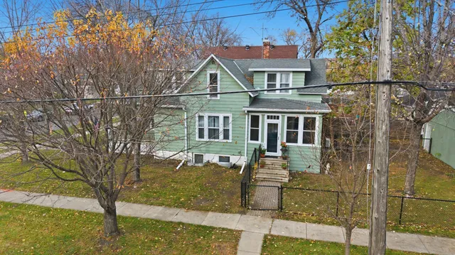 $289,999 | 901 3rd Street North, Fargo, ND 58102