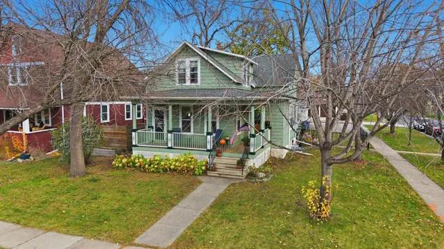 $289,999 | 901 3rd Street North, Fargo, ND 58102