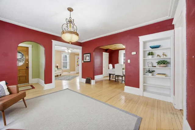 $289,999 | 901 3rd Street North, Fargo, ND 58102