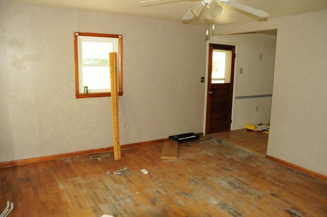 1313 R Avenue New Castle, IN 47362 - Photo 3 of 11 Gallery Image 3