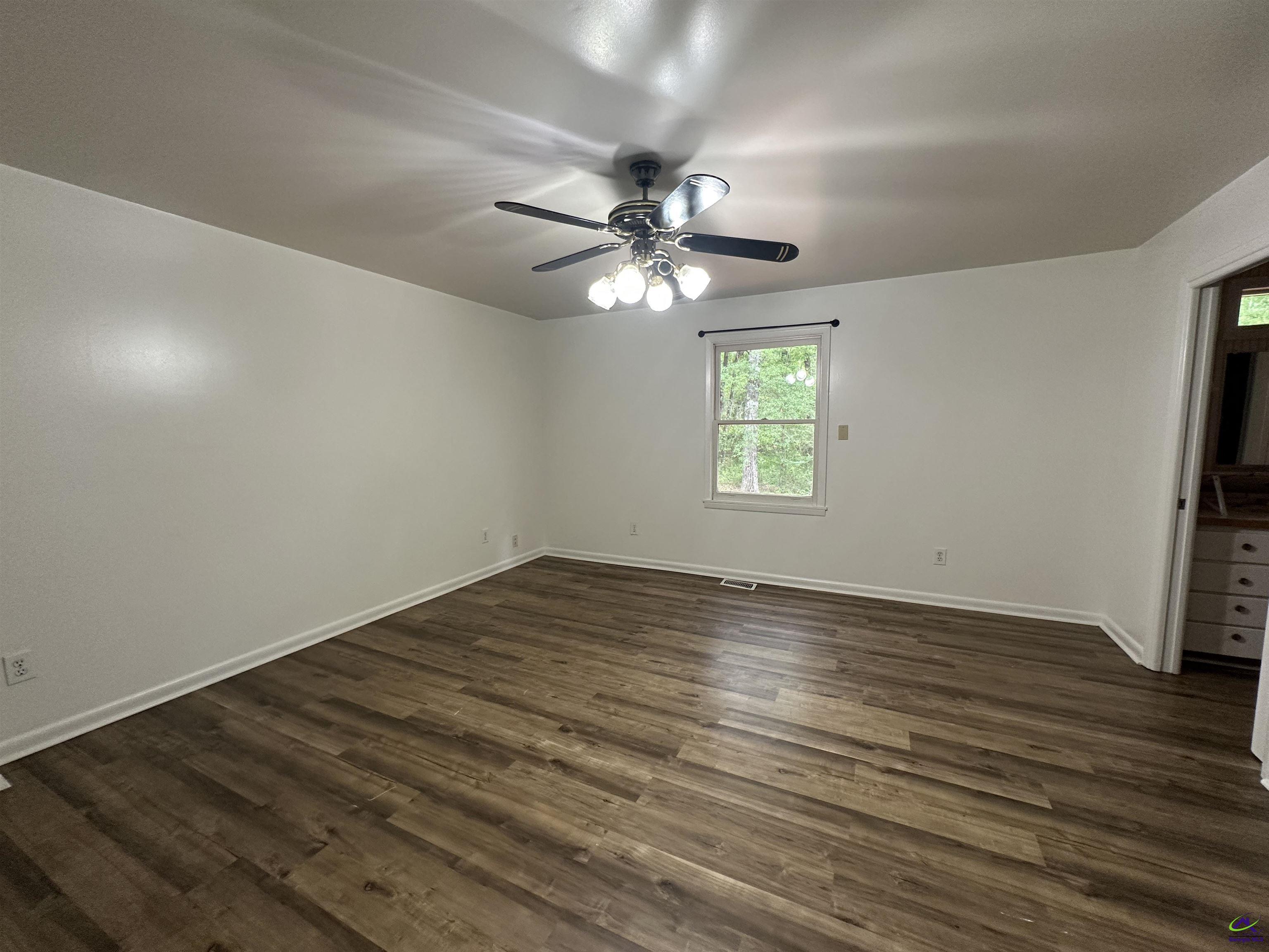 124 Glen Oaks Road Perry, GA 31069 - Photo 12 of 14