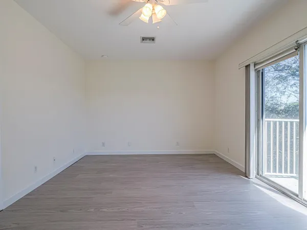 $239,900 | 1834 77th Drive, Unit 1834, Vero Beach, FL 32966