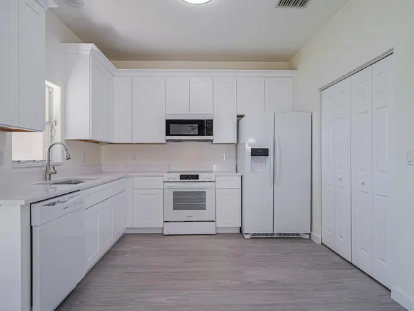 $239,900 | 1834 77th Drive, Unit 1834, Vero Beach, FL 32966