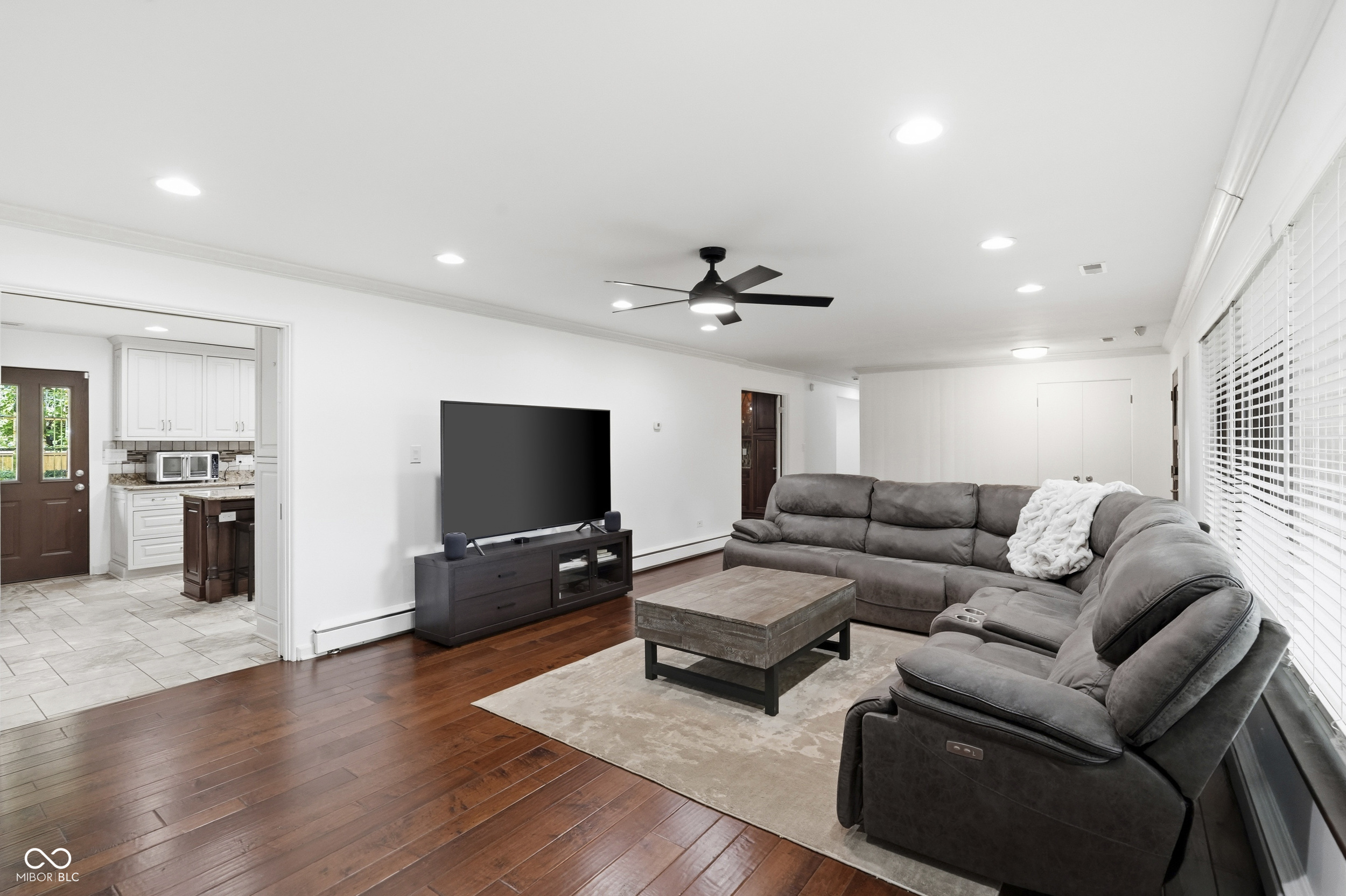 5904 Allisonville Road Indianapolis, IN 46220 - Photo 9 of 56 Gallery Image 9