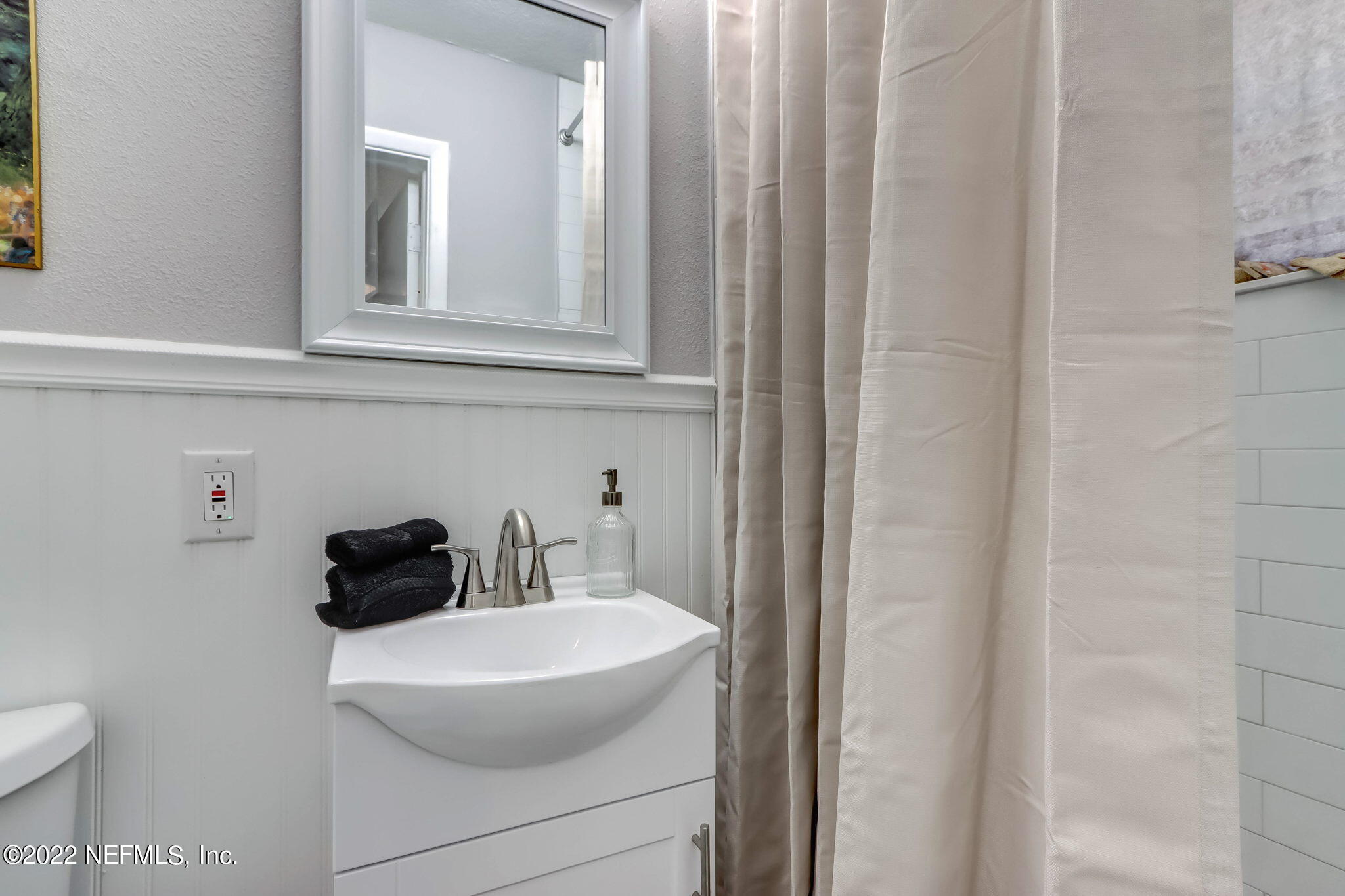7147 May Apple Road Jacksonville, FL 32211 - Photo 17 of 32 master Bath 7147 Mayapple