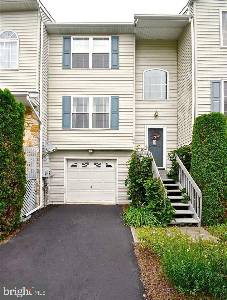 106 Riders Way Lebanon, PA 17042 - Photo 1 of 1 Gallery Image 1
