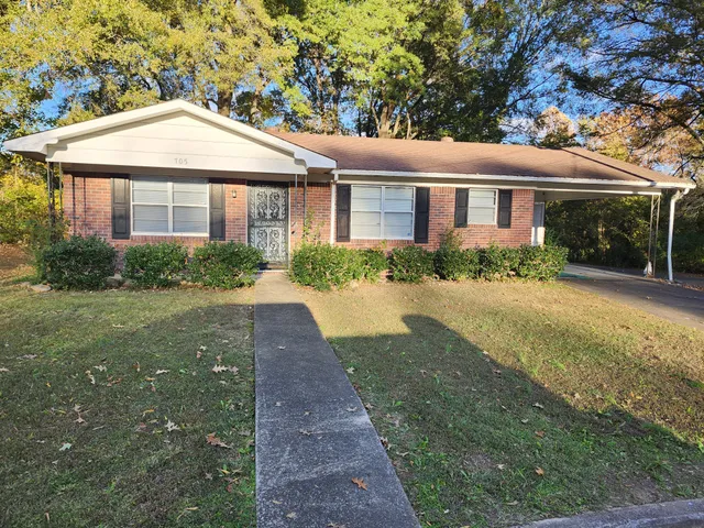 $122,000 | 705 George Street, Trenton, TN 38382