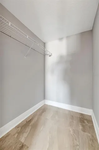 a black and white photo of a room