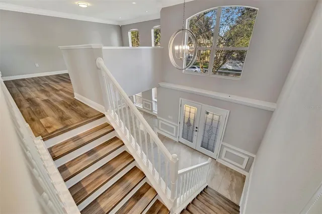 $650,000 | 2115 Valrico Heights Boulevard, Valrico, FL 33594