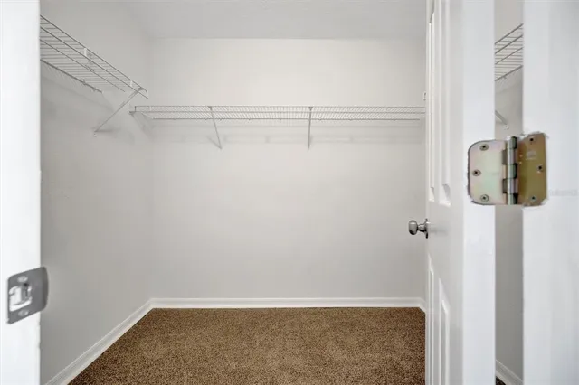 $650,000 | 2115 Valrico Heights Boulevard, Valrico, FL 33594