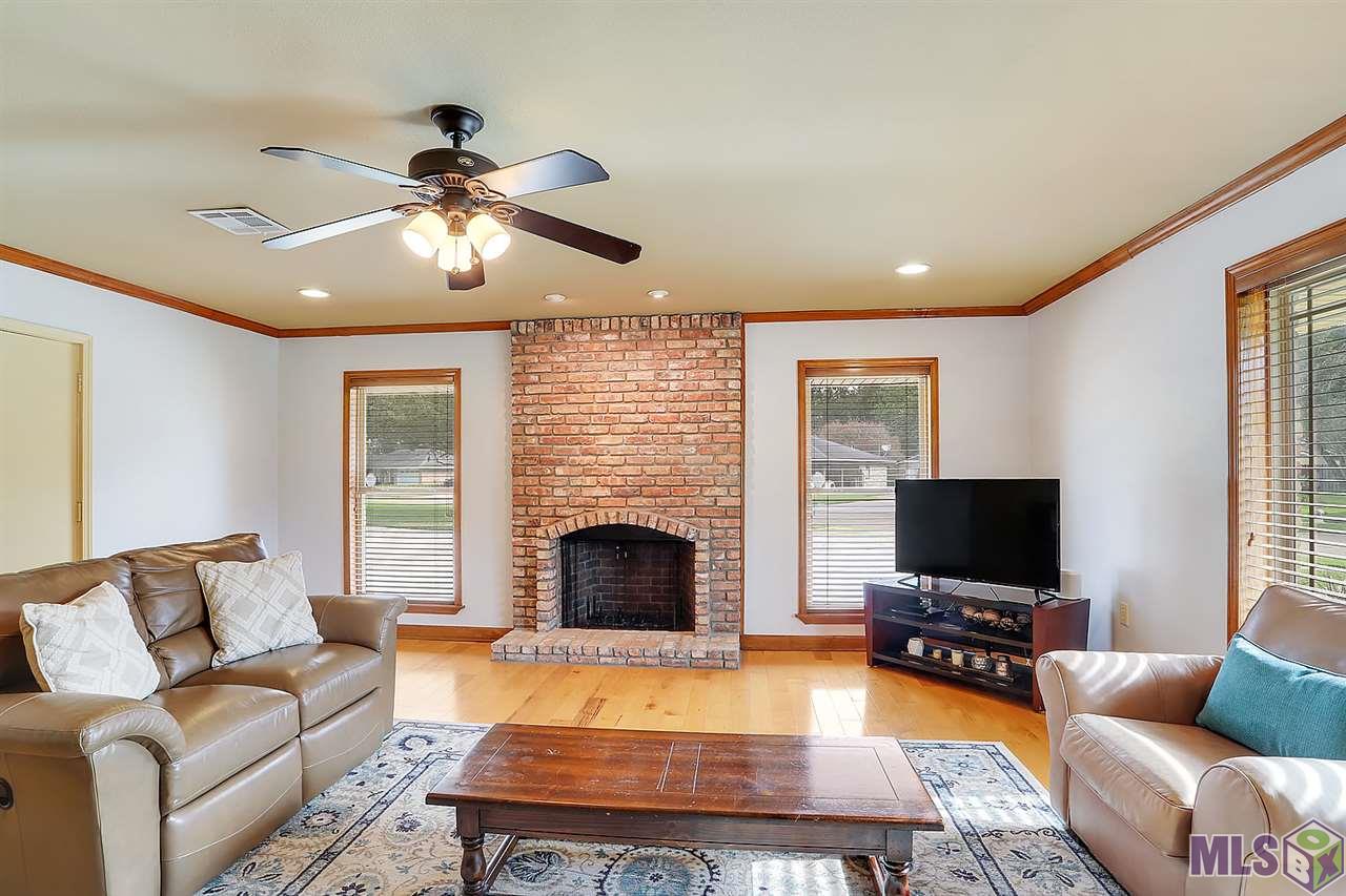 2586 Donald Drive Baton Rouge, LA 70809 - Photo 3 of 16 Gallery Image 3