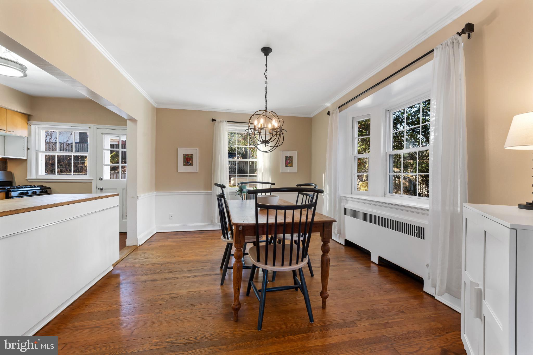 1301 Northview Road Baltimore, MD 21218 - Photo 8 of 36 Sunny Dining Room with beautiful bay window