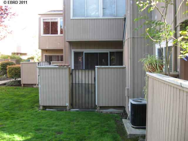 3901 Clayton Road, Unit 39 Concord, CA 94521 - Photo 1 of 1 a view of a house with backyard and garden