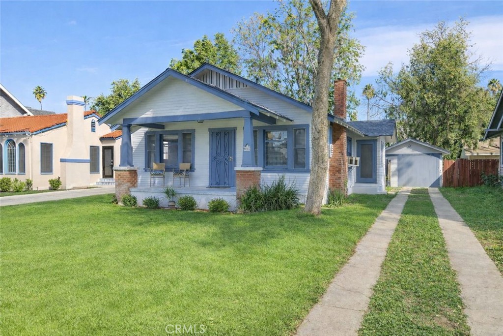 4045 Elmwood Court Riverside, CA 92506 - Photo 1 of 18 4045 Elmwood Ct, Riverside CA 92506 -- new roof, new exterior paint!