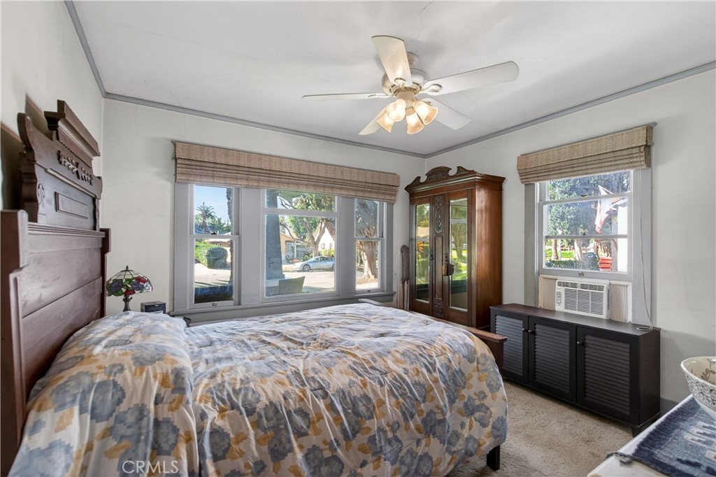 4045 Elmwood Court Riverside, CA 92506 - Photo 11 of 18 Front bedroom