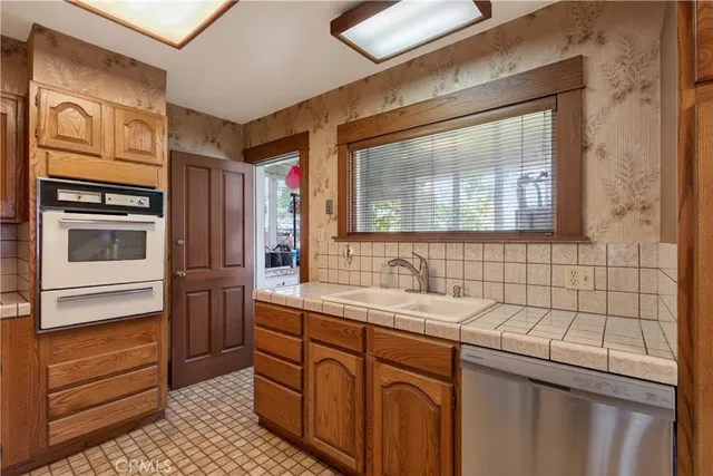 $525,000 | 4045 Elmwood Court, Riverside, CA 92506