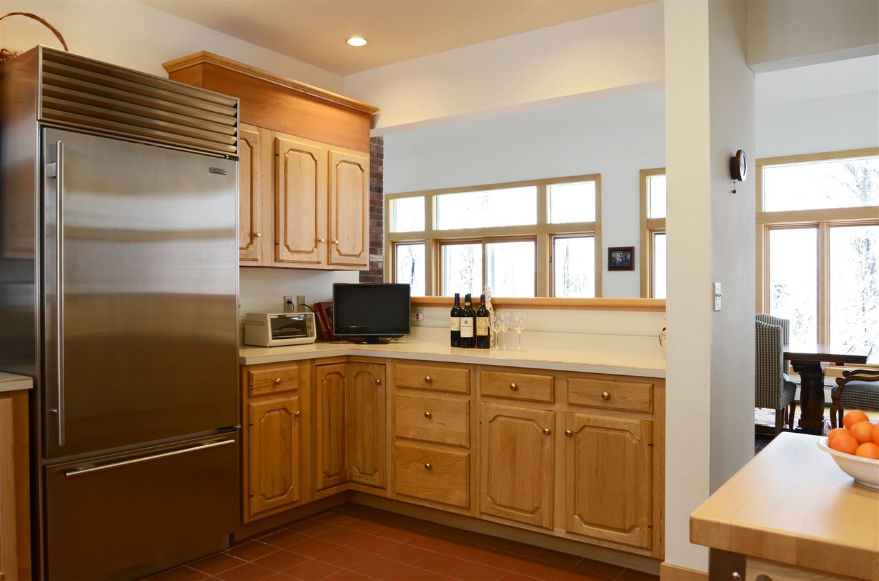621 Old Ridge Road Winhall, VT 05340 - Photo 3 of 10