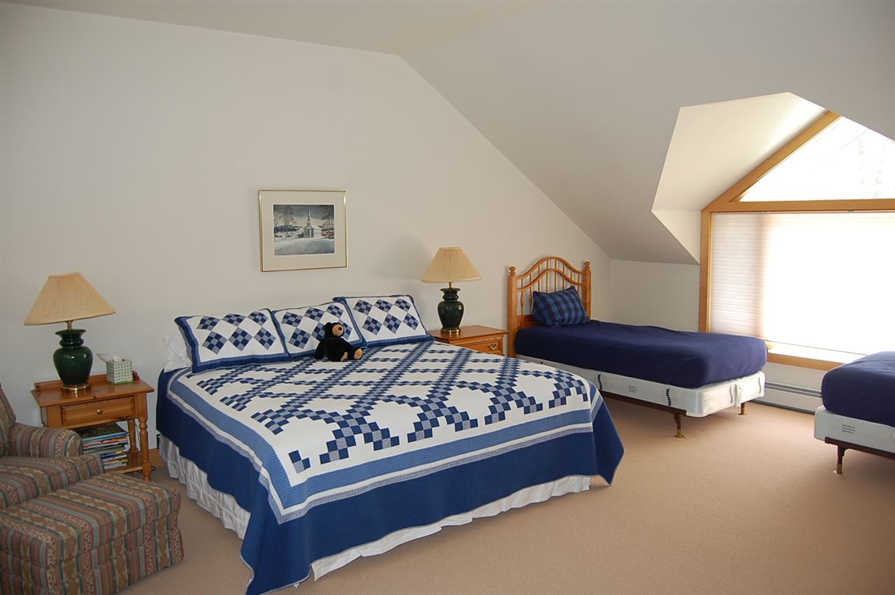 621 Old Ridge Road Winhall, VT 05340 - Photo 8 of 10