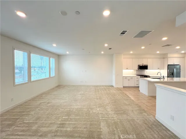 $4,200 | 1645 West Lincoln Avenue, Unit 101, Anaheim, CA 92801