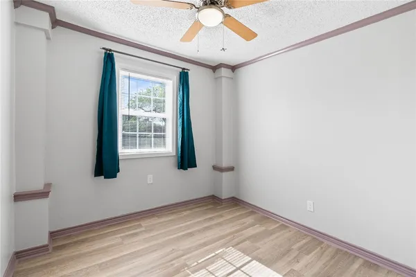 $2,400 | 5305 Bonner Drive, Corpus Christi, TX 78411