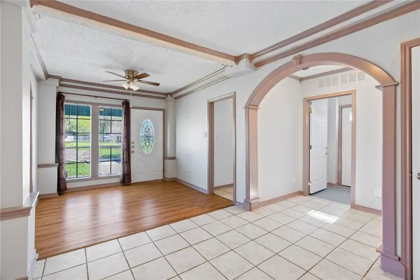 $2,400 | 5305 Bonner Drive, Corpus Christi, TX 78411