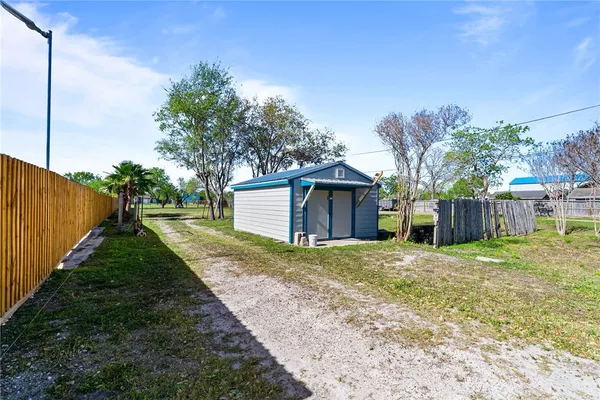 $2,400 | 5305 Bonner Drive, Corpus Christi, TX 78411