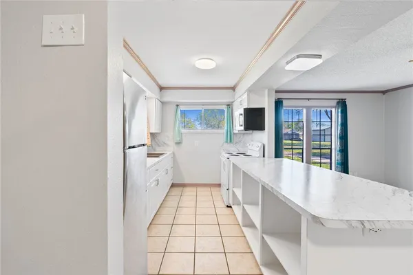 $2,400 | 5305 Bonner Drive, Corpus Christi, TX 78411