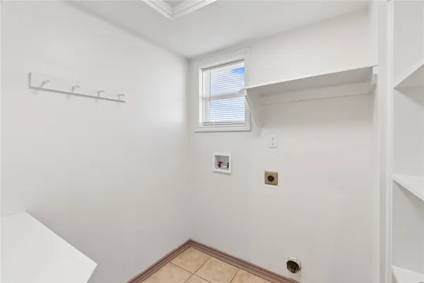 $2,400 | 5305 Bonner Drive, Corpus Christi, TX 78411