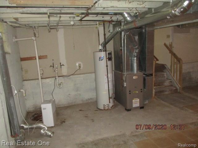 23515 Elwell Road Belleville, MI 48111 - Photo 28 of 41