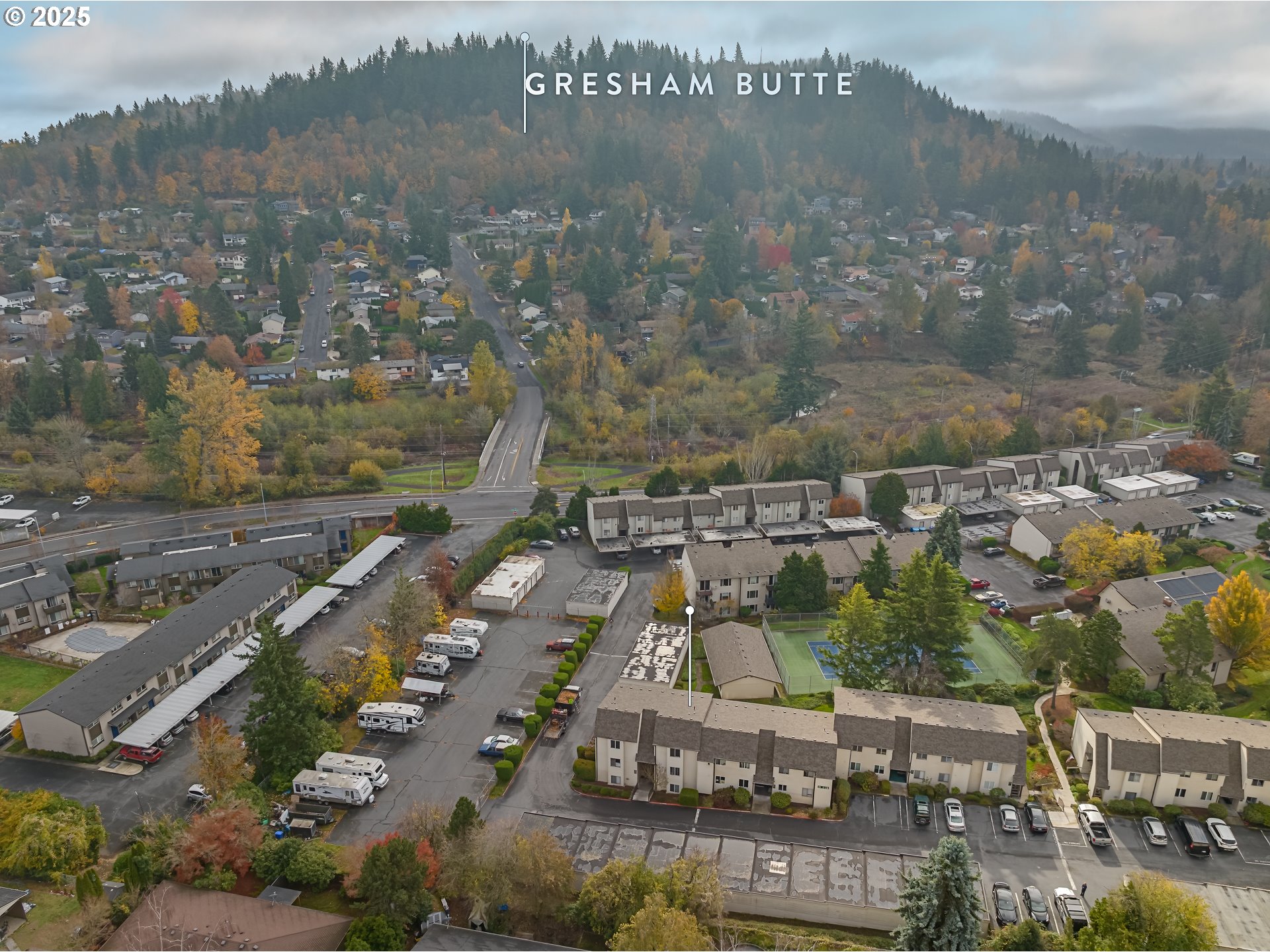 200 Southwest Florence Avenue, Unit D12 Gresham, OR 97080 - Photo 13 of 24 an aerial view of a city with lots of residential buildings
