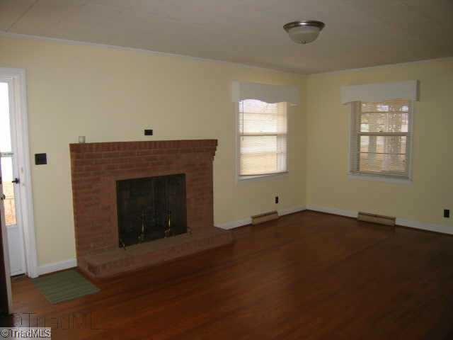 1872 Highway 770 Sandy Ridge, NC 27046 - Photo 3 of 9 Living Room.