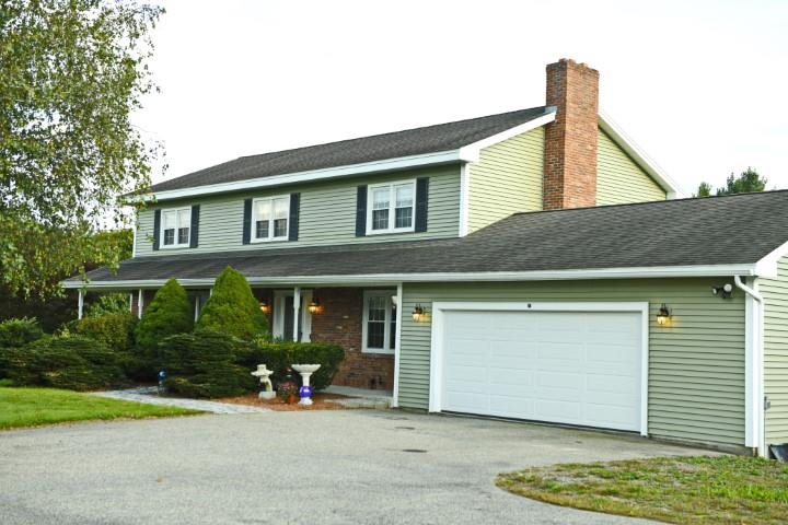 11 Jeremy Hill Road Pelham, NH 03076 - Photo 1 of 36