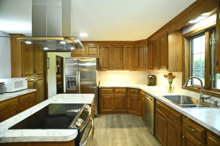 11 Jeremy Hill Road Pelham, NH 03076 - Photo 7 of 36