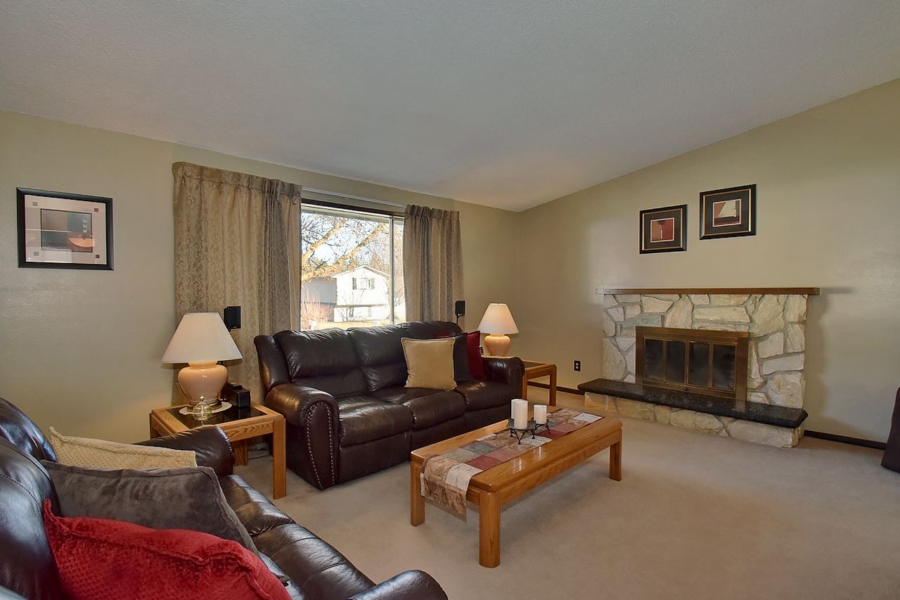 13218 East Tall Tree Road Spokane Valley, WA 99216 - Photo 3 of 20 Gallery Image 3