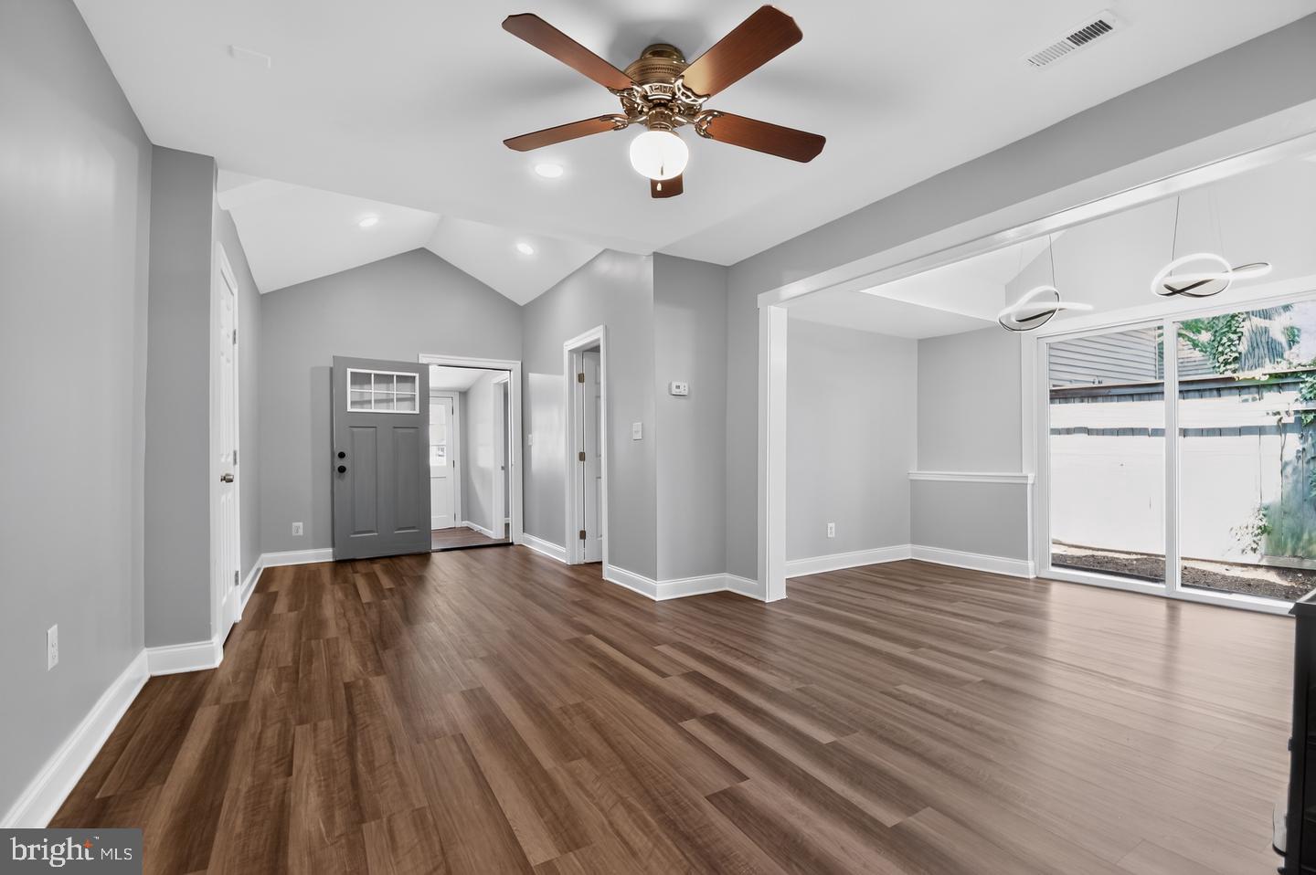 1727 Forestville Road Edgewater, MD 21037 - Photo 5 of 29 Gallery Image 5
