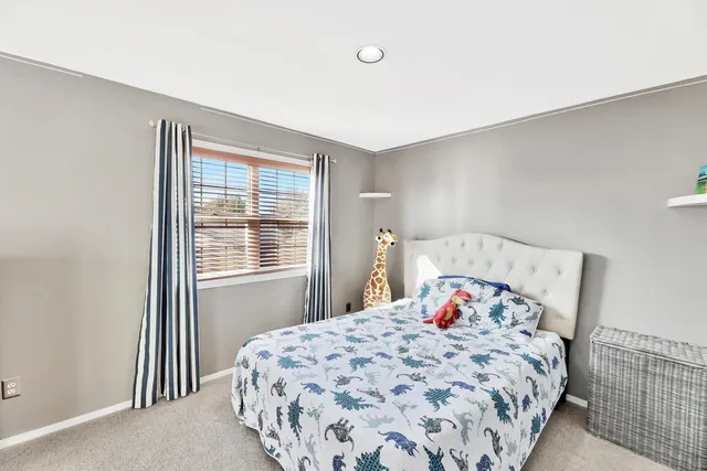 $367,500 | 827 North Bristol Court, Wichita, KS 67206