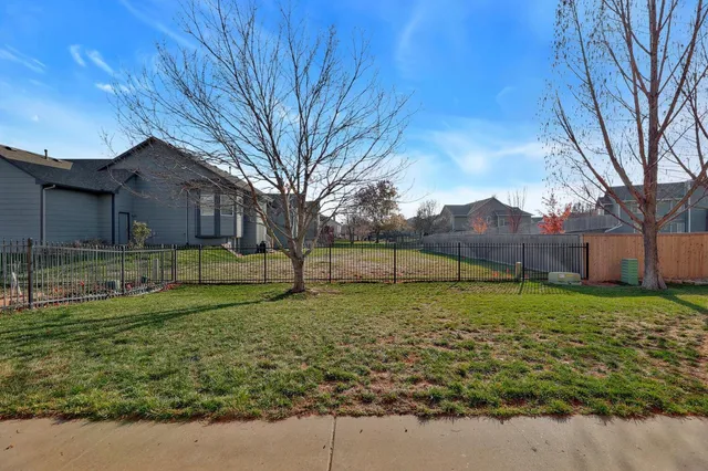 $367,500 | 827 North Bristol Court, Wichita, KS 67206