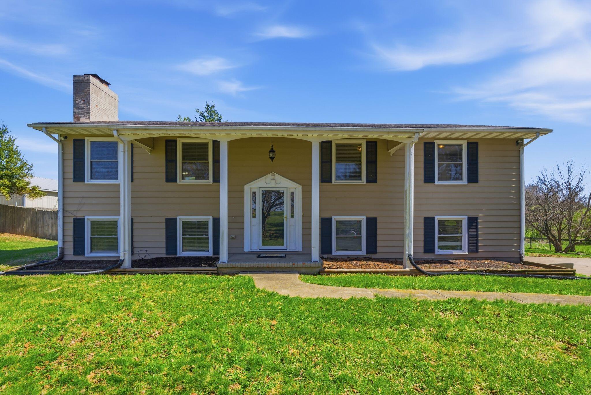 932 Hill Road Paris, KY 40361 - Photo 1 of 68 13_001_dsc03629