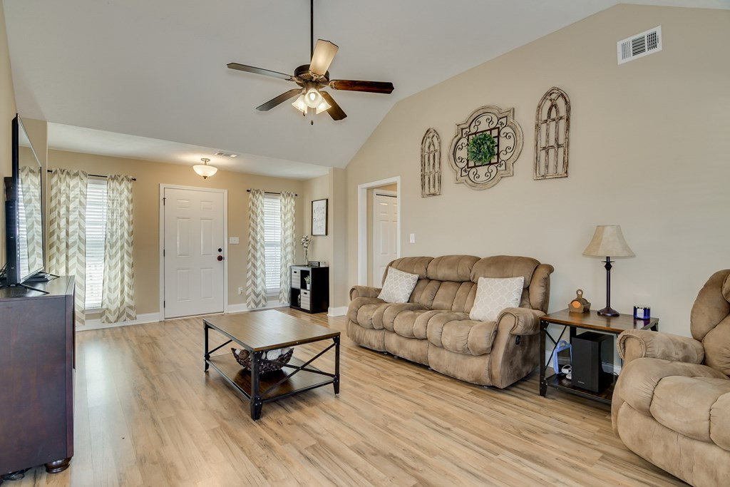 4548 Luckeys Bridge Road Dearing, GA 30808 - Photo 9 of 30
