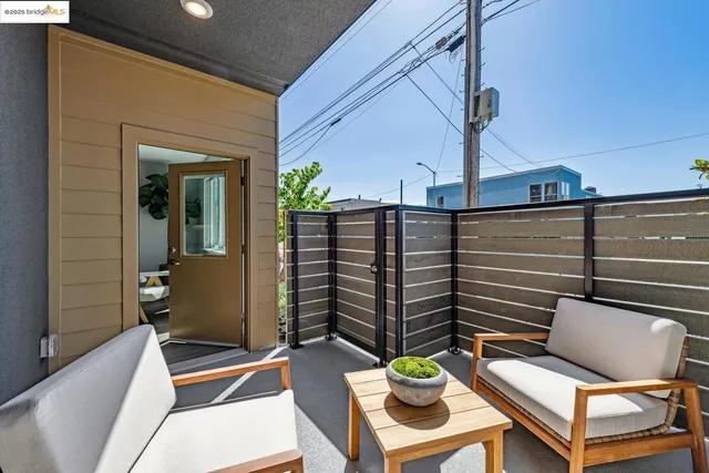 $529,000 | 2400 Adeline Street, Unit 101, Oakland, CA 94607