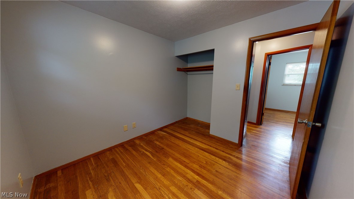 30026 Vineyard Road Willowick, OH 44095 - Photo 12 of 32